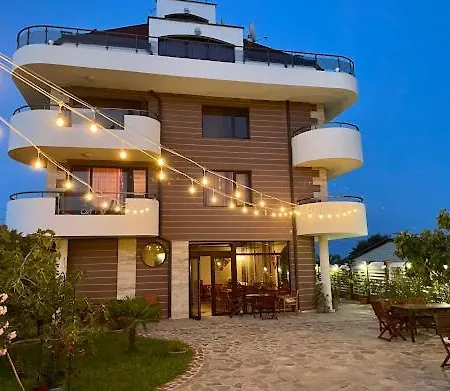 Silistar Отель 3*